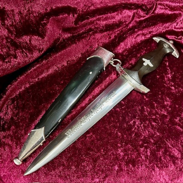 ***New In***WW2 German Enlisted Mans SS Dagger.