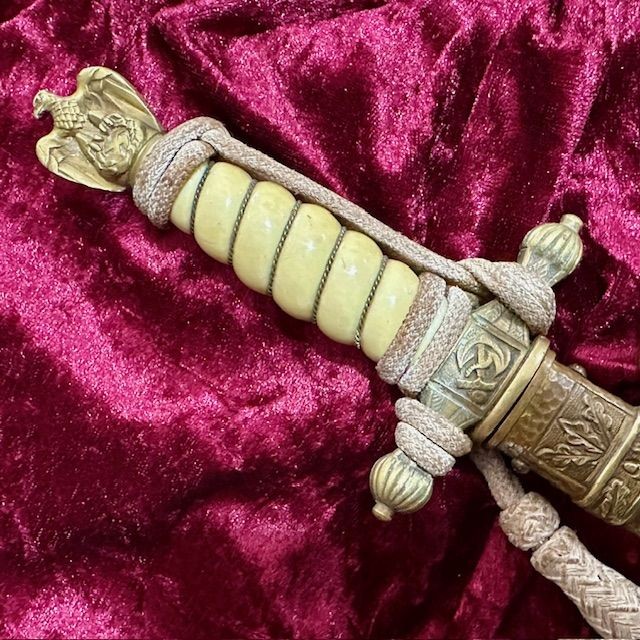 ***A Unique and Uber Rare WW2 German Naval Officer's Dagger***