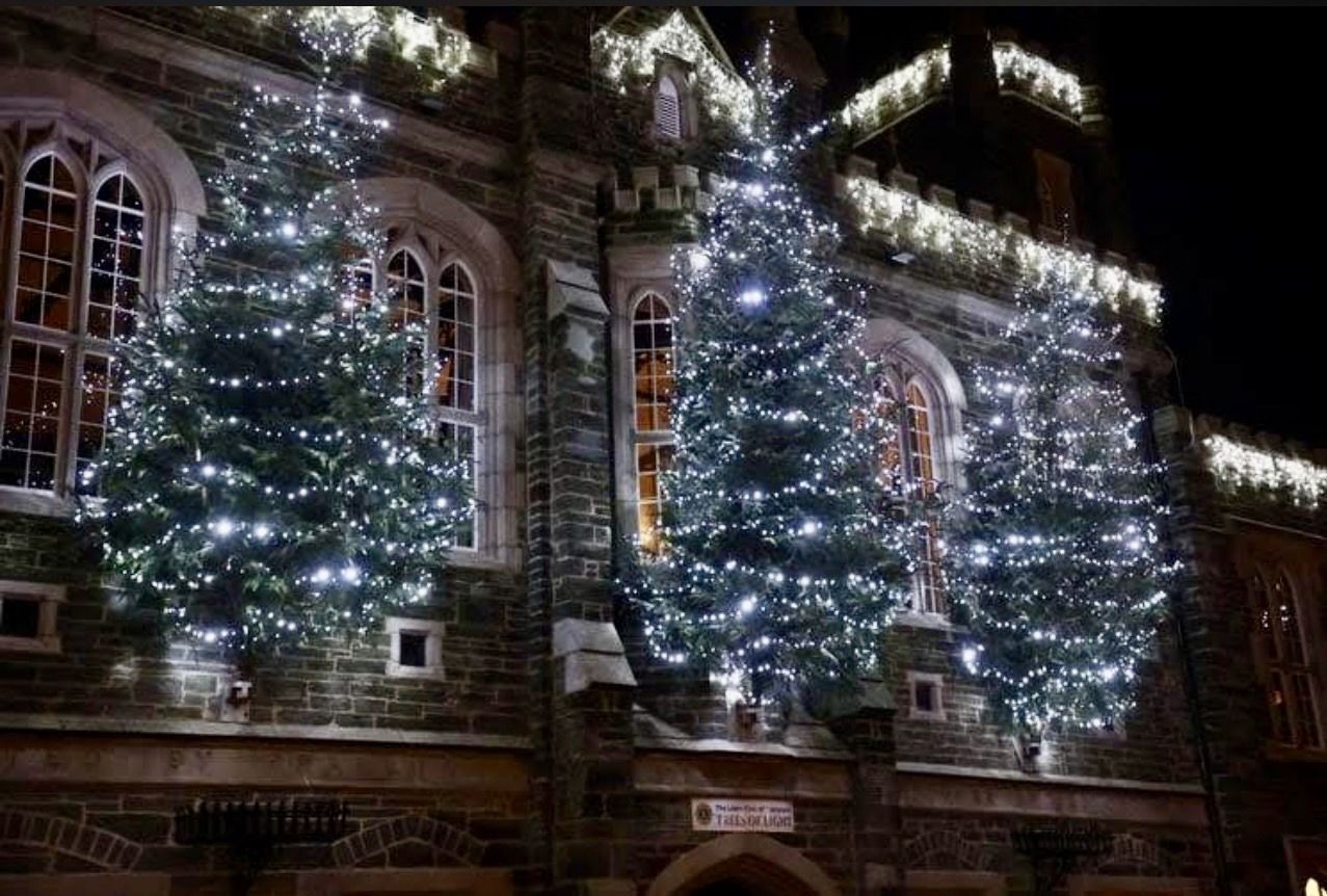 Our Christmas Period Opening Hours.